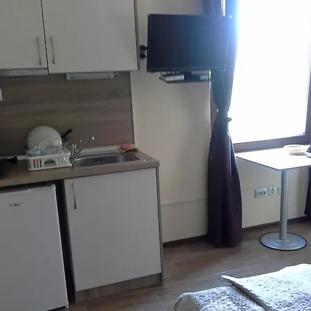 Apartment Flora Beach 1 Burgas