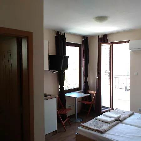 Apartment Flora Beach 1 Burgas